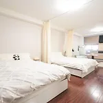 Ikebukuro East Exit Queen Room 2